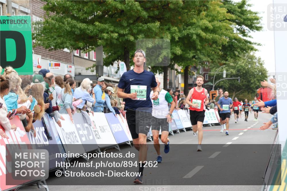 21.09.2025 - PSD Bank Halbmarathon Strokosch-Dieckow http://msf.ph/oto/8941262 21.09.2025 11:41:03 Ziel 1565, 2074, 2159, 2347 meine-sportfotos.de