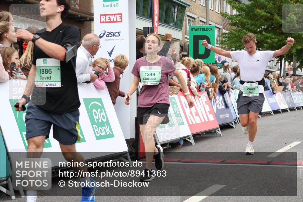 21.09.2025 - PSD Bank Halbmarathon Strokosch-Dieckow http://msf.ph/oto/8941363 21.09.2025 11:41:36 Ziel 1349, 1786, 1886, 2083, 2116, 2443 meine-sportfotos.de