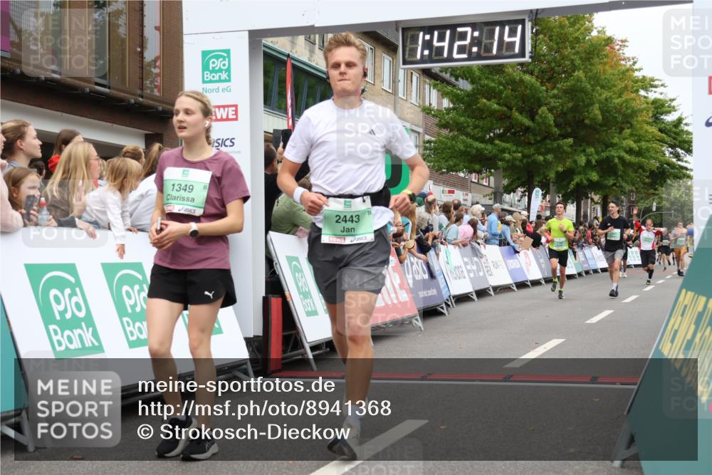 21.09.2025 - PSD Bank Halbmarathon Strokosch-Dieckow http://msf.ph/oto/8941368 21.09.2025 11:41:37 Ziel 1349, 1765, 1786, 1886, 2083, 2116, 2443 meine-sportfotos.de