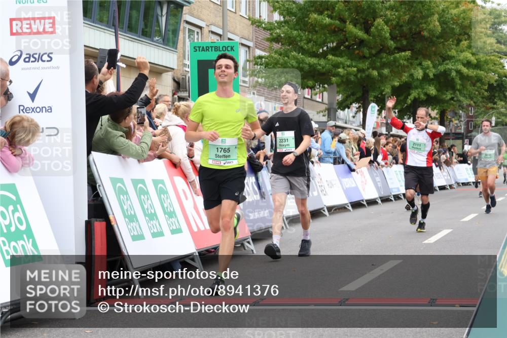 21.09.2025 - PSD Bank Halbmarathon Strokosch-Dieckow http://msf.ph/oto/8941376 21.09.2025 11:41:41 Ziel 1349, 1399, 1765, 1886, 2111, 2231, 2443, 3895 meine-sportfotos.de