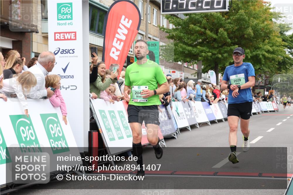 21.09.2025 - PSD Bank Halbmarathon Strokosch-Dieckow http://msf.ph/oto/8941407 21.09.2025 11:41:52 Ziel 1399, 1758, 1887, 2029, 2043, 3895 meine-sportfotos.de