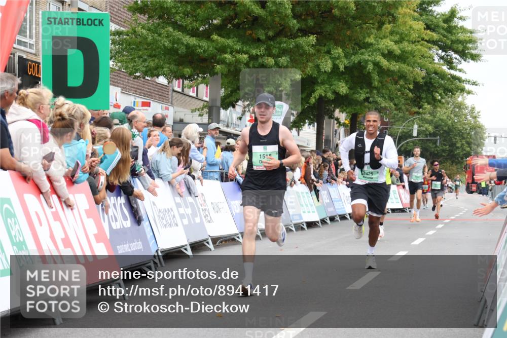 21.09.2025 - PSD Bank Halbmarathon Strokosch-Dieckow http://msf.ph/oto/8941417 21.09.2025 11:42:06 Ziel 1518, 2425 meine-sportfotos.de