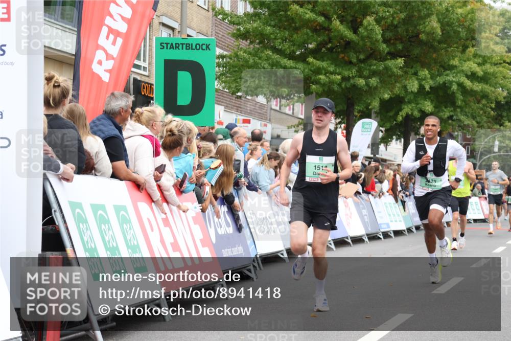 21.09.2025 - PSD Bank Halbmarathon Strokosch-Dieckow http://msf.ph/oto/8941418 21.09.2025 11:42:07 Ziel 1518, 2425 meine-sportfotos.de