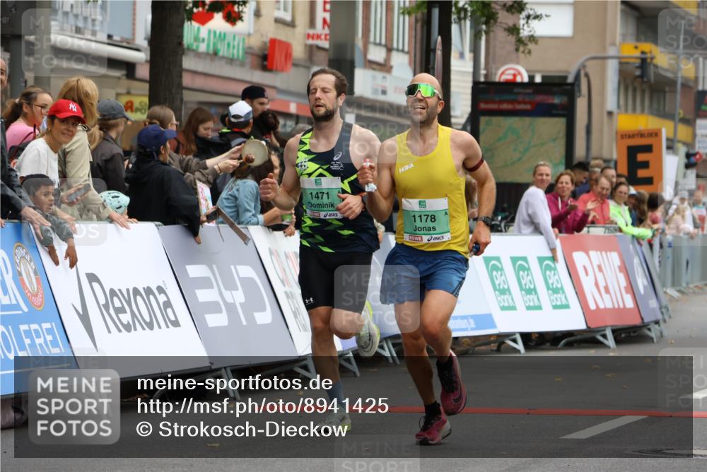 21.09.2025 - PSD Bank Halbmarathon Strokosch-Dieckow http://msf.ph/oto/8941425 21.09.2025 11:24:42 Ziel 1178, 1310, 1471, 1989, 3913 meine-sportfotos.de