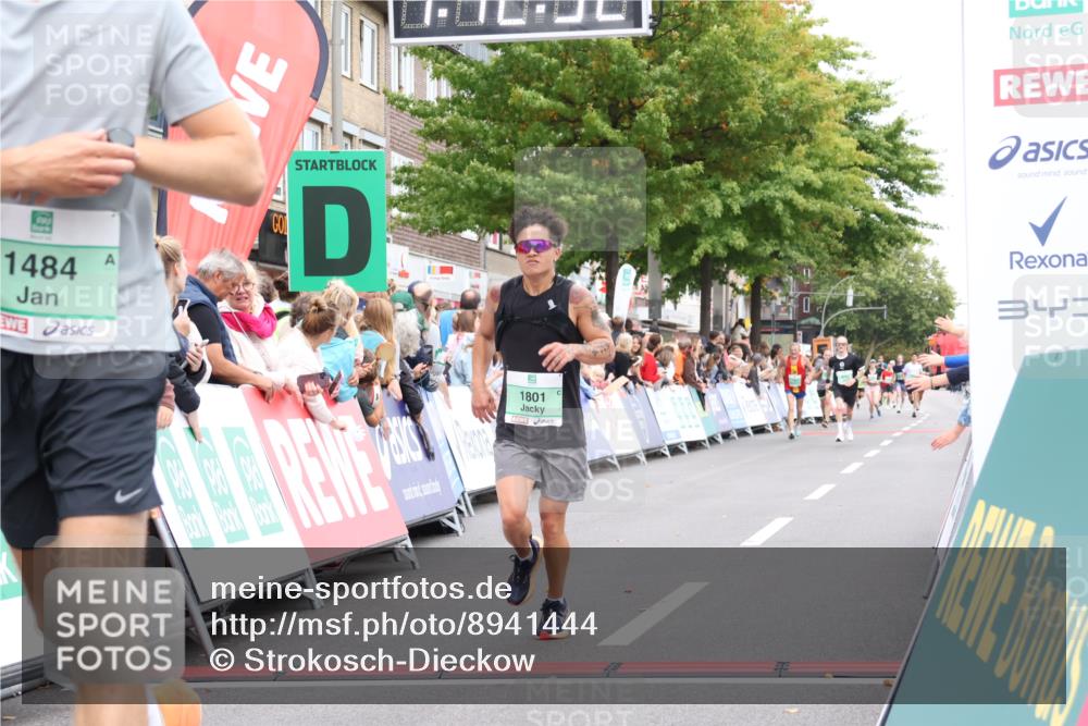 21.09.2025 - PSD Bank Halbmarathon Strokosch-Dieckow http://msf.ph/oto/8941444 21.09.2025 11:42:15 Ziel 1484, 1518, 1801, 2045, 2425 meine-sportfotos.de