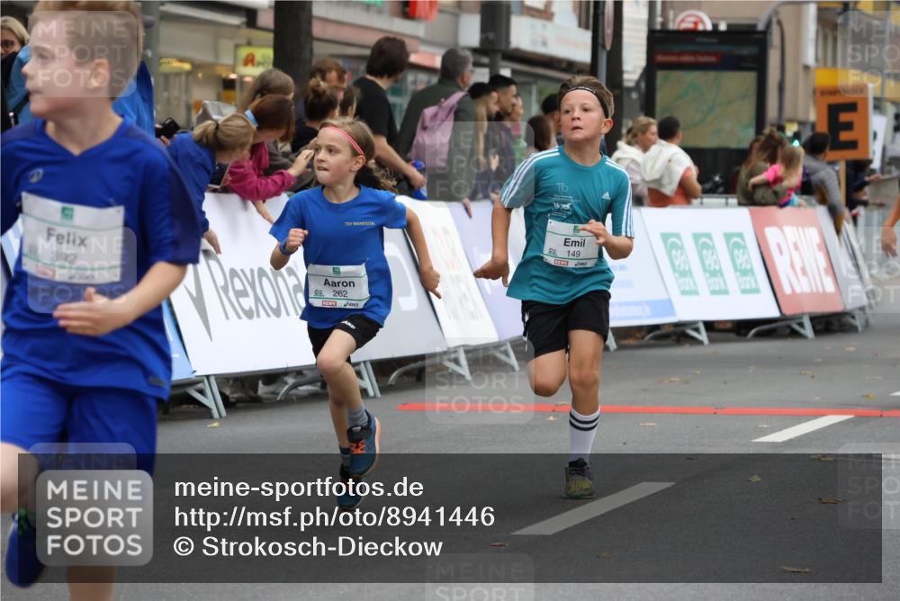 21.09.2025 - PSD Bank Halbmarathon Strokosch-Dieckow http://msf.ph/oto/8941446 21.09.2025 10:27:39 Ziel 107, 149, 262, 341, 342, 362, 392, 399, 436 meine-sportfotos.de