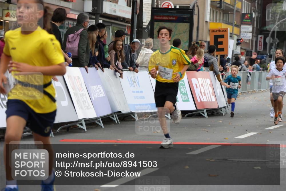 21.09.2025 - PSD Bank Halbmarathon Strokosch-Dieckow http://msf.ph/oto/8941503 21.09.2025 10:27:42 Ziel 107, 144, 149, 262, 354, 362, 367, 392, 399, 436, 451 meine-sportfotos.de