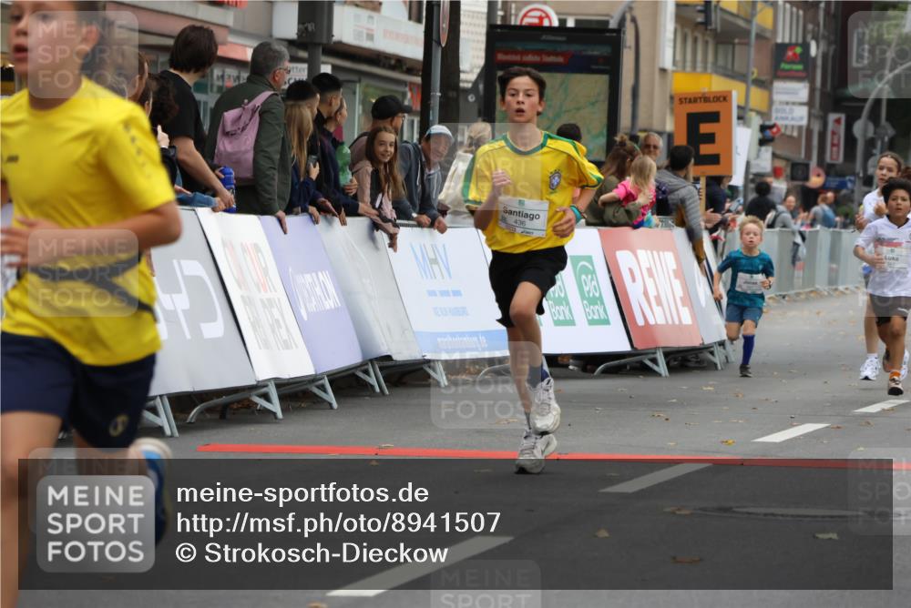 21.09.2025 - PSD Bank Halbmarathon Strokosch-Dieckow http://msf.ph/oto/8941507 21.09.2025 10:27:42 Ziel 107, 144, 149, 262, 354, 362, 367, 392, 399, 436, 451 meine-sportfotos.de