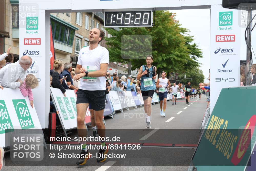 21.09.2025 - PSD Bank Halbmarathon Strokosch-Dieckow http://msf.ph/oto/8941526 21.09.2025 11:42:43 Ziel 1058, 1068, 1312, 1995, 2127, 2220, 2272, 2281, 3930, 4046 meine-sportfotos.de