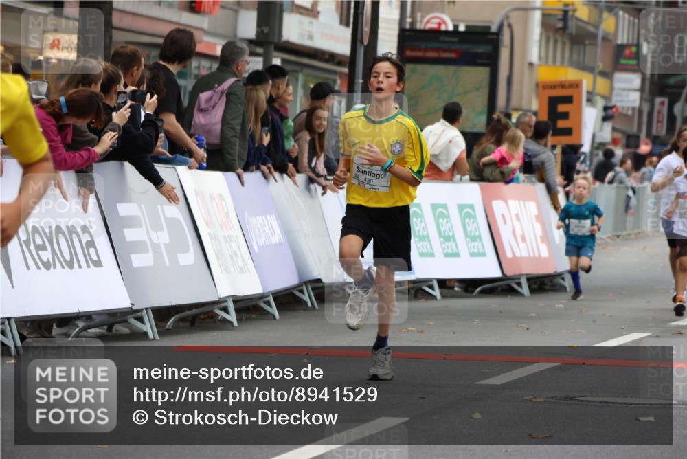 21.09.2025 - PSD Bank Halbmarathon Strokosch-Dieckow http://msf.ph/oto/8941529 21.09.2025 10:27:42 Ziel 107, 144, 149, 262, 354, 362, 367, 392, 399, 436, 451 meine-sportfotos.de