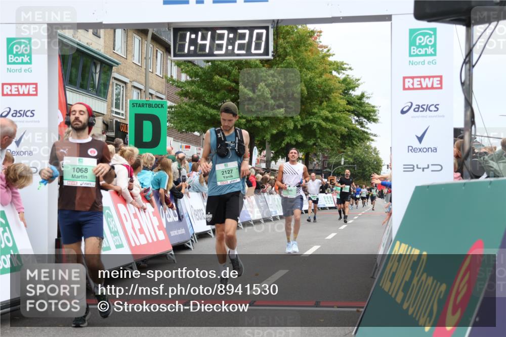 21.09.2025 - PSD Bank Halbmarathon Strokosch-Dieckow http://msf.ph/oto/8941530 21.09.2025 11:42:43 Ziel 1058, 1068, 1312, 1995, 2127, 2220, 2272, 2281, 3930, 4046 meine-sportfotos.de