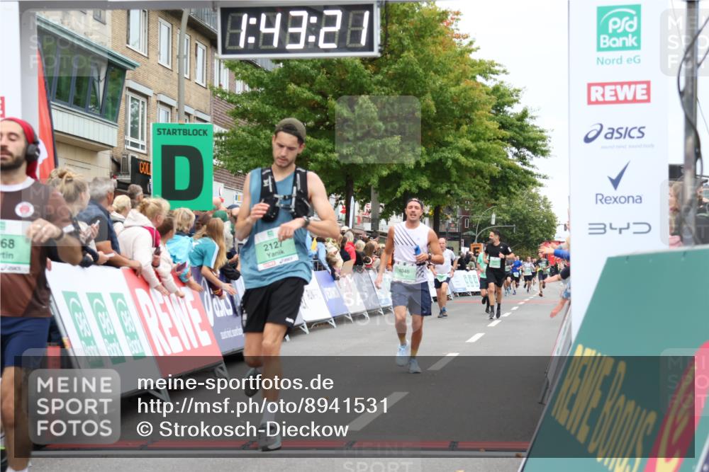 21.09.2025 - PSD Bank Halbmarathon Strokosch-Dieckow http://msf.ph/oto/8941531 21.09.2025 11:42:44 Ziel 1068, 1312, 1995, 2127, 2220, 2272, 3930, 4046 meine-sportfotos.de