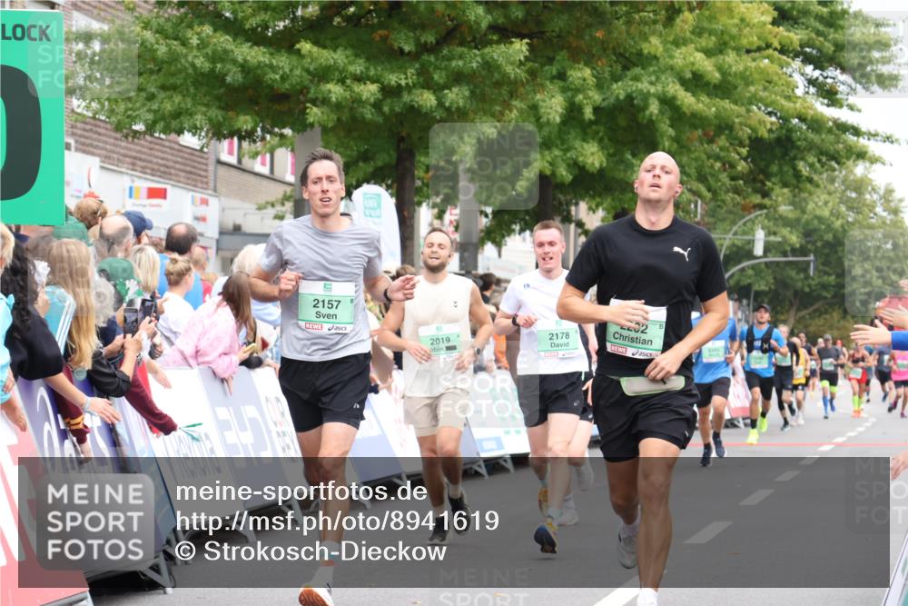 21.09.2025 - PSD Bank Halbmarathon Strokosch-Dieckow http://msf.ph/oto/8941619 21.09.2025 11:43:09 Ziel 1555, 2019, 2100, 2157, 2178, 2202, 2369, 2995 meine-sportfotos.de