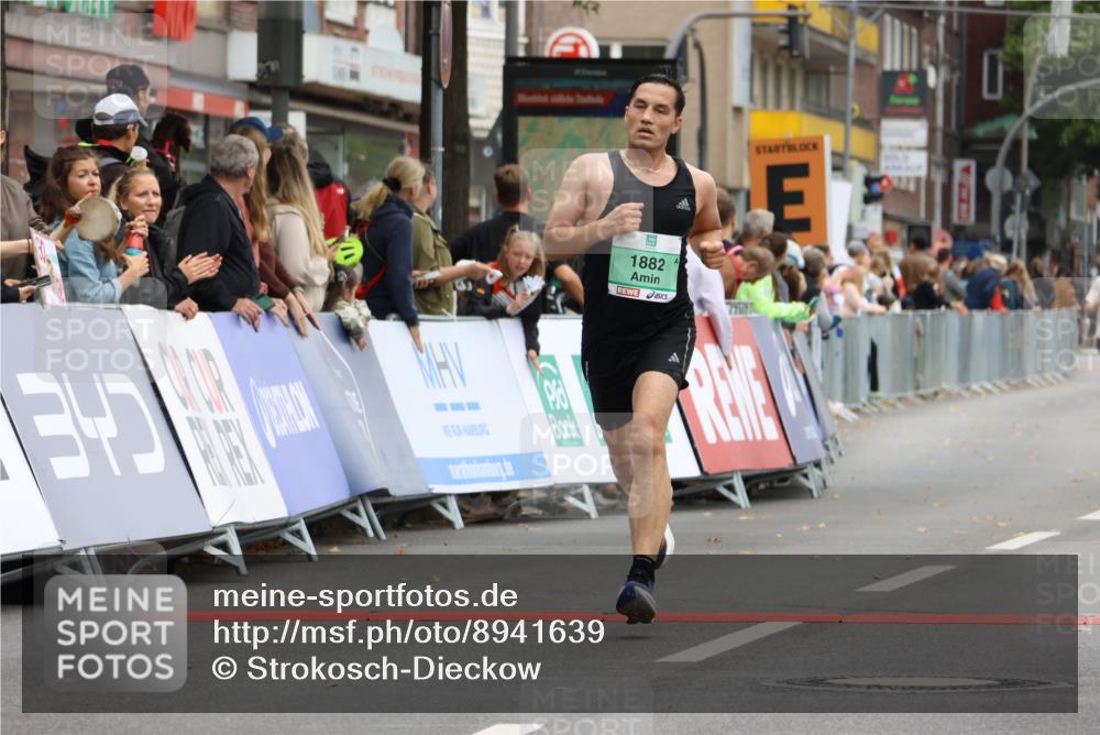21.09.2025 - PSD Bank Halbmarathon Strokosch-Dieckow http://msf.ph/oto/8941639 21.09.2025 11:25:55 Ziel 1391, 1882 meine-sportfotos.de