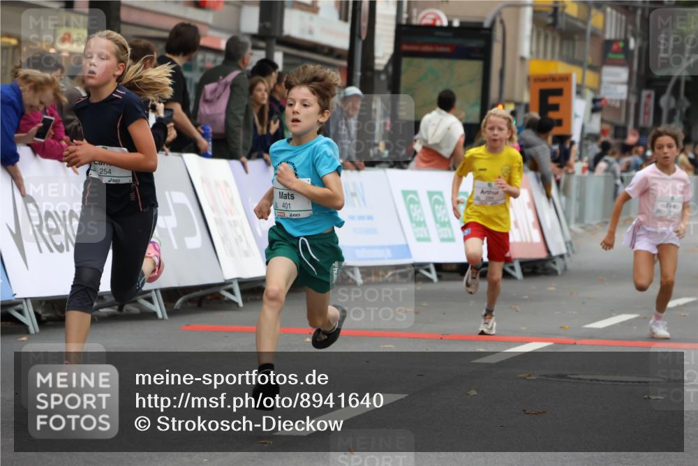 21.09.2025 - PSD Bank Halbmarathon Strokosch-Dieckow http://msf.ph/oto/8941640 21.09.2025 10:27:54 Ziel 144, 203, 241, 254, 289, 354, 367, 401, 411, 451 meine-sportfotos.de