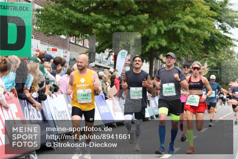 21.09.2025 - PSD Bank Halbmarathon Strokosch-Dieckow http://msf.ph/oto/8941661 21.09.2025 11:43:23 Ziel 1262, 1264, 1856, 1943, 2027, 2154, 2240, 2265 meine-sportfotos.de