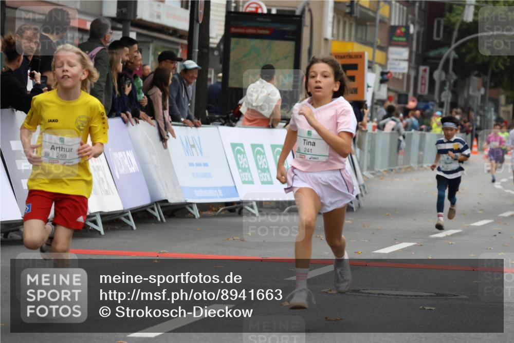 21.09.2025 - PSD Bank Halbmarathon Strokosch-Dieckow http://msf.ph/oto/8941663 21.09.2025 10:27:56 Ziel 144, 203, 241, 254, 289, 354, 356, 367, 401, 411, 451 meine-sportfotos.de