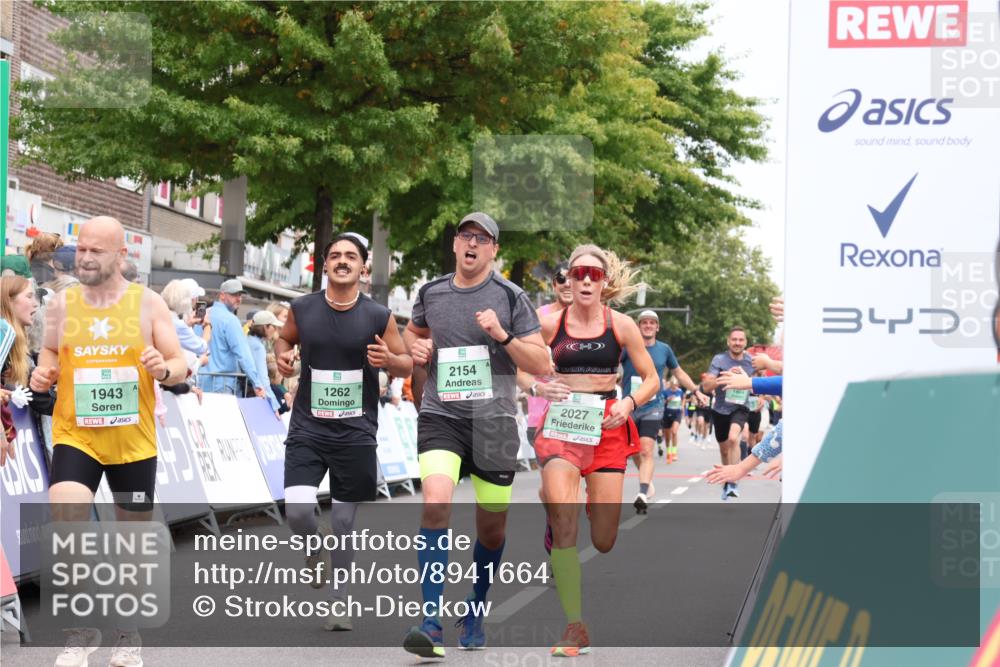 21.09.2025 - PSD Bank Halbmarathon Strokosch-Dieckow http://msf.ph/oto/8941664 21.09.2025 11:43:24 Ziel 1262, 1264, 1856, 1943, 2027, 2154, 2265 meine-sportfotos.de