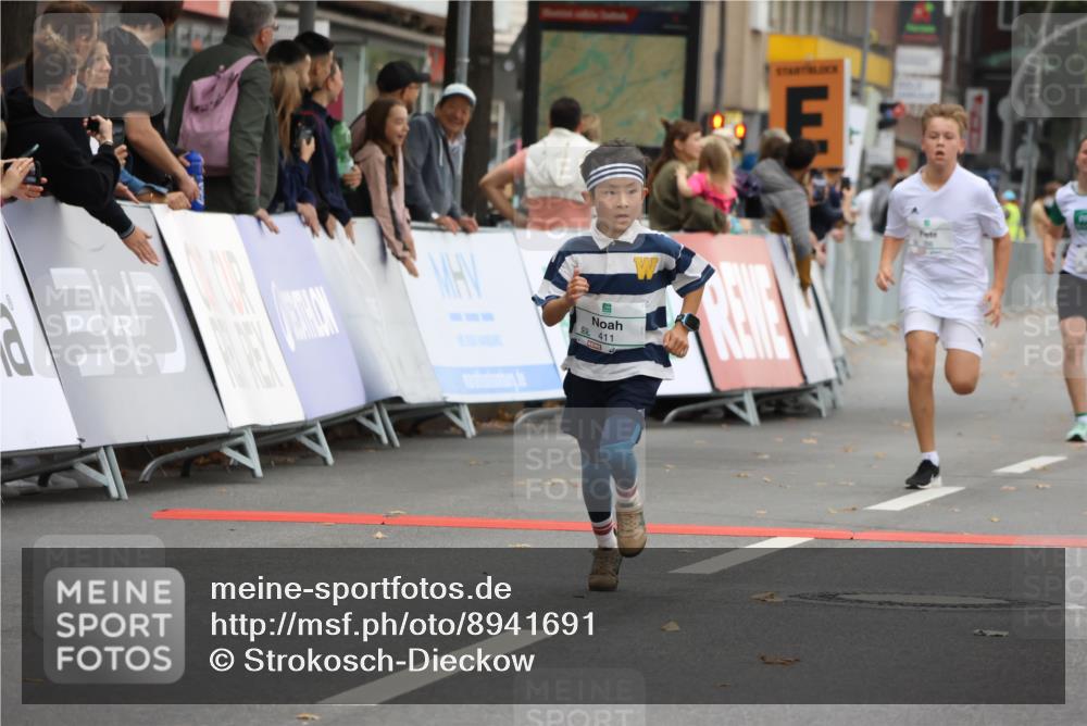 21.09.2025 - PSD Bank Halbmarathon Strokosch-Dieckow http://msf.ph/oto/8941691 21.09.2025 10:28:00 Ziel 203, 241, 253, 254, 289, 356, 401, 411, 425, 442 meine-sportfotos.de