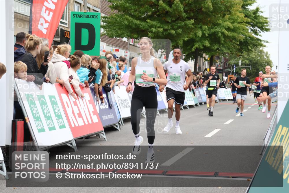 21.09.2025 - PSD Bank Halbmarathon Strokosch-Dieckow http://msf.ph/oto/8941737 21.09.2025 11:43:47 Ziel 1073, 1217, 1592, 1593, 1736, 2145, 3188, 3934 meine-sportfotos.de