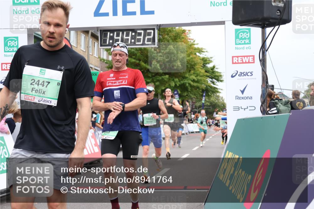 21.09.2025 - PSD Bank Halbmarathon Strokosch-Dieckow http://msf.ph/oto/8941764 21.09.2025 11:43:55 Ziel 1217, 1333, 1736, 2054, 2119, 2145, 2147, 2192, 2447, 3934 meine-sportfotos.de