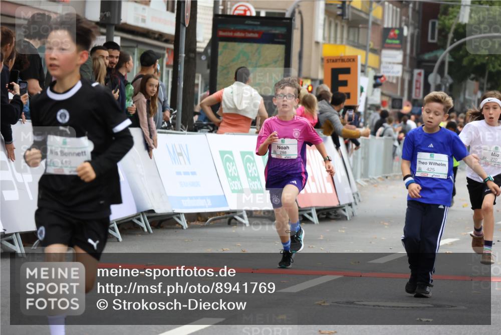 21.09.2025 - PSD Bank Halbmarathon Strokosch-Dieckow http://msf.ph/oto/8941769 21.09.2025 10:28:07 Ziel 213, 220, 253, 270, 288, 356, 411, 425, 442 meine-sportfotos.de