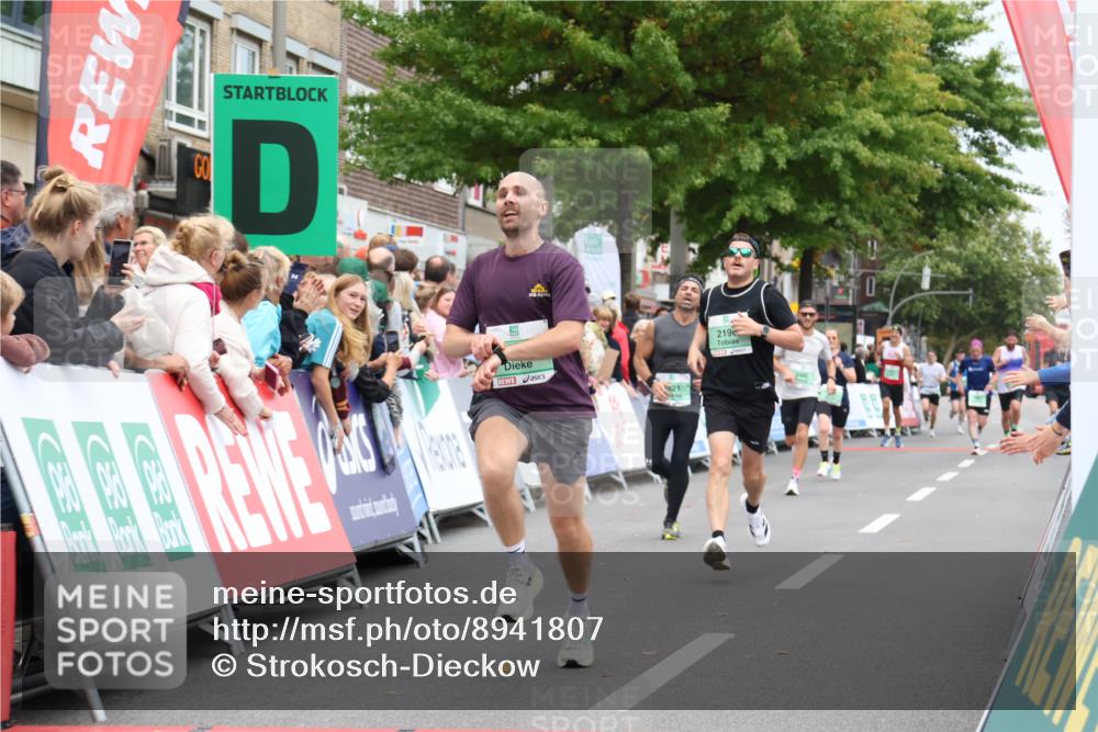 21.09.2025 - PSD Bank Halbmarathon Strokosch-Dieckow http://msf.ph/oto/8941807 21.09.2025 11:44:07 Ziel 1282, 1336, 1621, 1986, 2196, 2294, 2350, 2460, 3918 meine-sportfotos.de