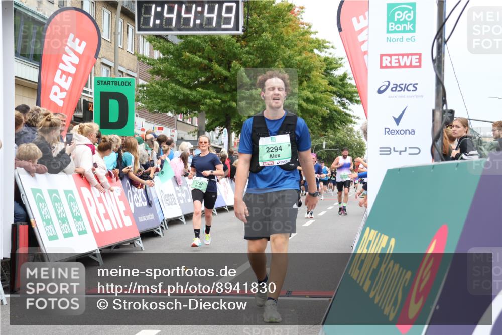 21.09.2025 - PSD Bank Halbmarathon Strokosch-Dieckow http://msf.ph/oto/8941830 21.09.2025 11:44:12 Ziel 1146, 1621, 1757, 1806, 1981, 1986, 2196, 2294, 2460 meine-sportfotos.de