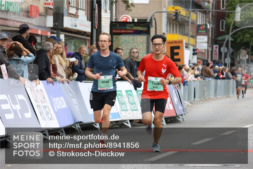 21.09.2025 - PSD Bank Halbmarathon Strokosch-Dieckow http://msf.ph/oto/8941856 21.09.2025 11:26:51 Ziel 1439, 1793, 4040 meine-sportfotos.de