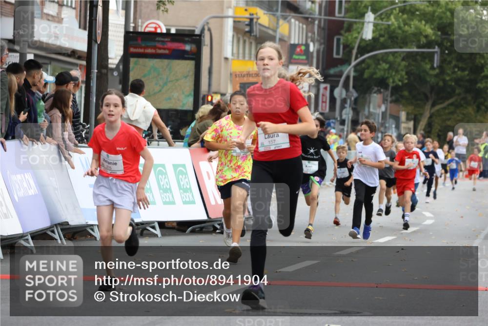21.09.2025 - PSD Bank Halbmarathon Strokosch-Dieckow http://msf.ph/oto/8941904 21.09.2025 10:28:24 Ziel 123, 150, 157, 158, 163, 197, 204, 205, 215, 240, 316, 317, 321, 426, 461 meine-sportfotos.de