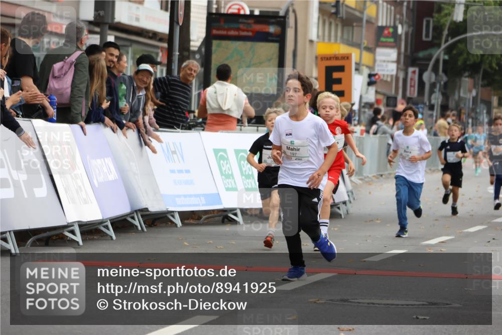 21.09.2025 - PSD Bank Halbmarathon Strokosch-Dieckow http://msf.ph/oto/8941925 21.09.2025 10:28:28 Ziel 123, 150, 157, 158, 197, 198, 204, 205, 215, 316, 317, 321, 426, 461 meine-sportfotos.de