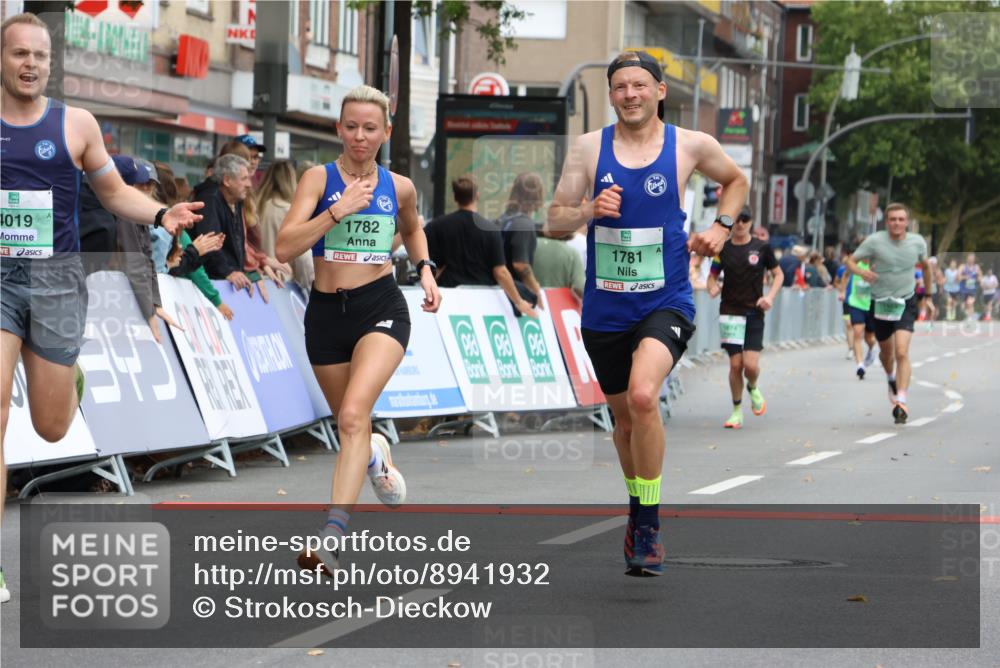 21.09.2025 - PSD Bank Halbmarathon Strokosch-Dieckow http://msf.ph/oto/8941932 21.09.2025 11:27:25 Ziel 1236, 1781, 1782, 1831, 1874, 1879, 1953, 4019 meine-sportfotos.de