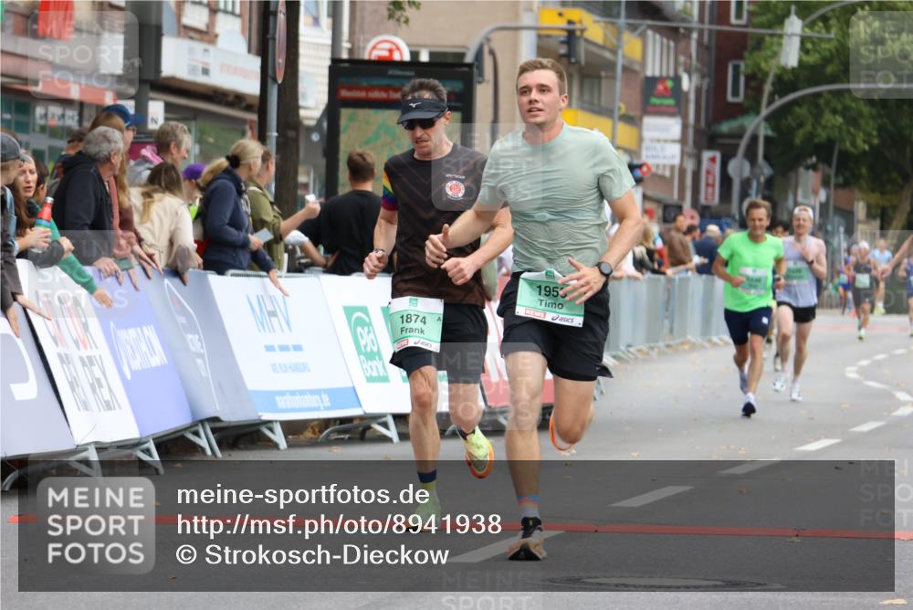 21.09.2025 - PSD Bank Halbmarathon Strokosch-Dieckow http://msf.ph/oto/8941938 21.09.2025 11:27:29 Ziel 1781, 1782, 1831, 1874, 1949, 1953, 4019 meine-sportfotos.de