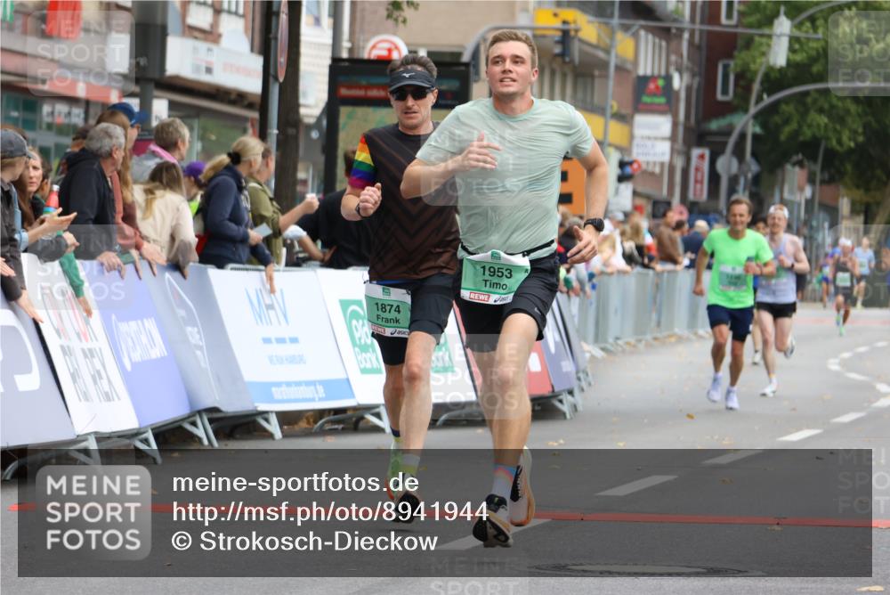 21.09.2025 - PSD Bank Halbmarathon Strokosch-Dieckow http://msf.ph/oto/8941944 21.09.2025 11:27:29 Ziel 1781, 1782, 1831, 1874, 1949, 1953, 4019 meine-sportfotos.de