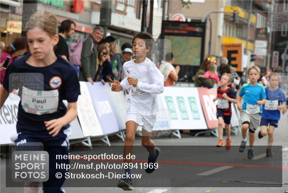 21.09.2025 - PSD Bank Halbmarathon Strokosch-Dieckow http://msf.ph/oto/8941969 21.09.2025 10:28:38 Ziel 123, 126, 150, 197, 198, 204, 205, 266, 357, 361, 371, 374, 388, 389, 408, 437 meine-sportfotos.de