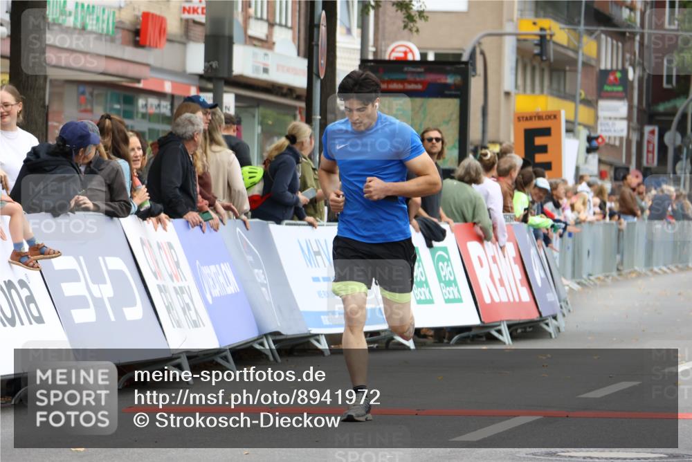 21.09.2025 - PSD Bank Halbmarathon Strokosch-Dieckow http://msf.ph/oto/8941972 21.09.2025 11:27:43 Ziel 1230, 1895, 1949 meine-sportfotos.de