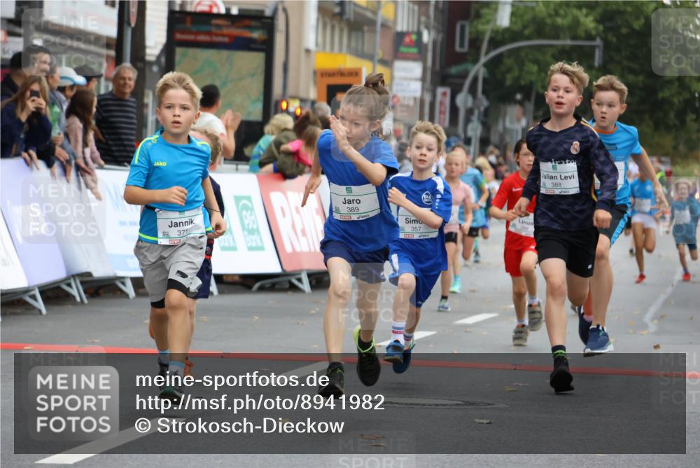 21.09.2025 - PSD Bank Halbmarathon Strokosch-Dieckow http://msf.ph/oto/8941982 21.09.2025 10:28:41 Ziel 126, 198, 255, 266, 357, 361, 371, 374, 388, 389, 397, 408, 415, 437, 440 meine-sportfotos.de