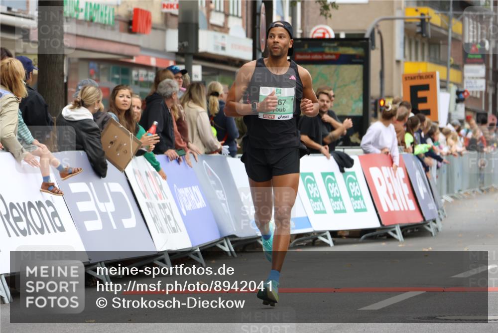 21.09.2025 - PSD Bank Halbmarathon Strokosch-Dieckow http://msf.ph/oto/8942041 21.09.2025 11:28:20 Ziel 1324, 1867 meine-sportfotos.de