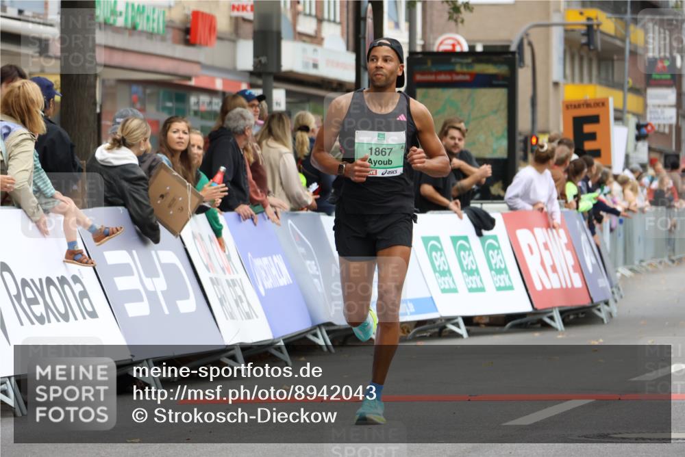 21.09.2025 - PSD Bank Halbmarathon Strokosch-Dieckow http://msf.ph/oto/8942043 21.09.2025 11:28:20 Ziel 1324, 1867 meine-sportfotos.de
