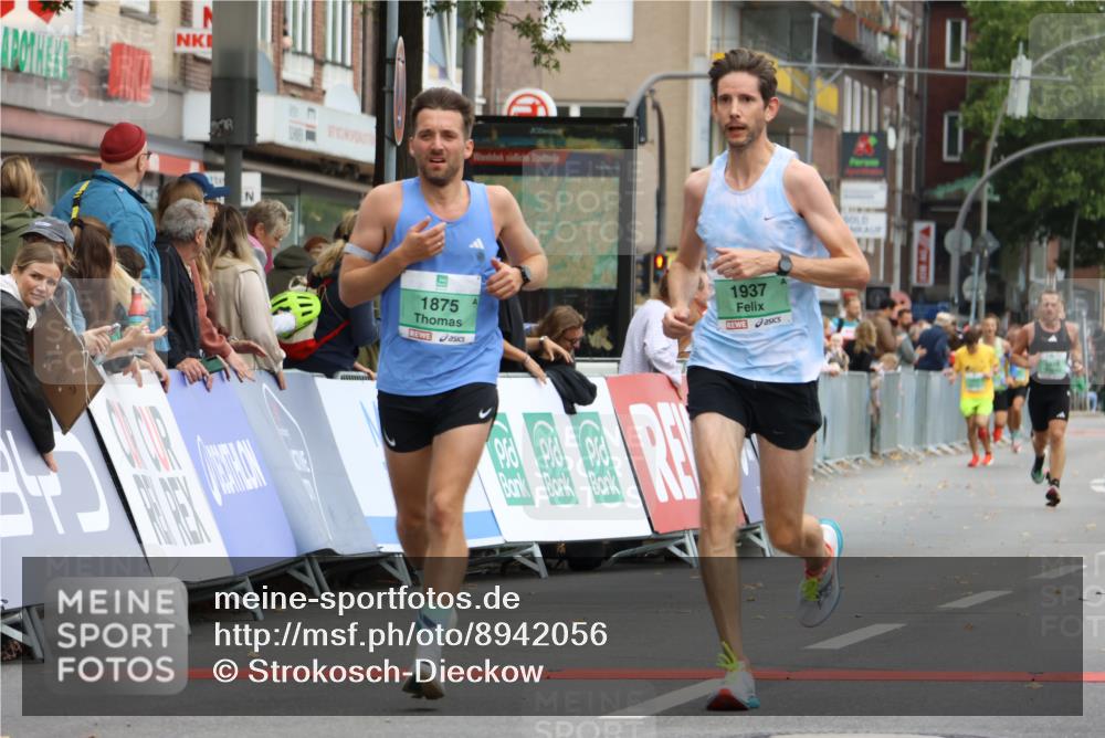 21.09.2025 - PSD Bank Halbmarathon Strokosch-Dieckow http://msf.ph/oto/8942056 21.09.2025 11:28:30 Ziel 1875, 1937 meine-sportfotos.de