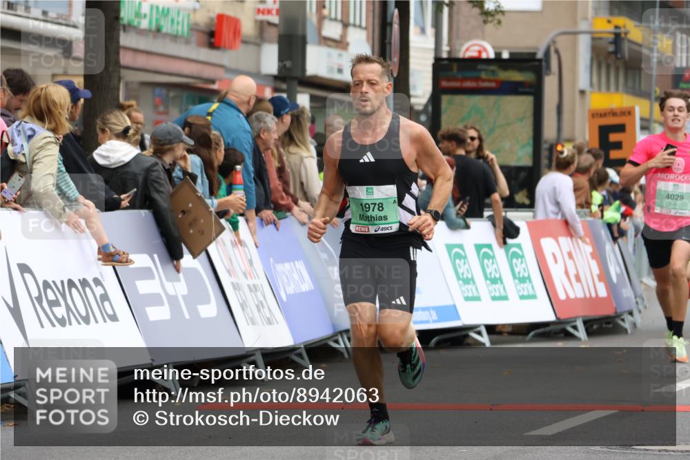 21.09.2025 - PSD Bank Halbmarathon Strokosch-Dieckow http://msf.ph/oto/8942063 21.09.2025 11:28:39 Ziel 1456, 1875, 1909, 1937, 1978, 4029 meine-sportfotos.de