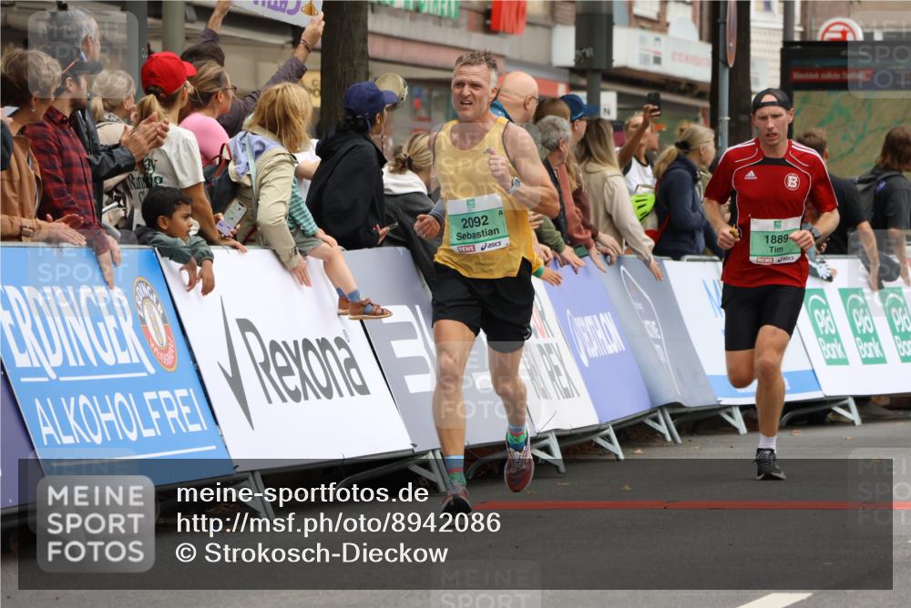 21.09.2025 - PSD Bank Halbmarathon Strokosch-Dieckow http://msf.ph/oto/8942086 21.09.2025 11:28:49 Ziel 1427, 1456, 1889, 1907, 1909, 1978, 2092, 4029 meine-sportfotos.de