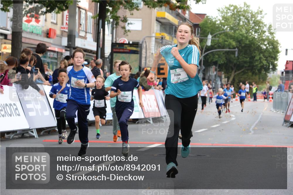 21.09.2025 - PSD Bank Halbmarathon Strokosch-Dieckow http://msf.ph/oto/8942091 21.09.2025 10:28:59 Ziel 134, 142, 155, 167, 168, 193, 194, 196, 212, 258, 267, 294, 337, 338, 412, 443, 452 meine-sportfotos.de