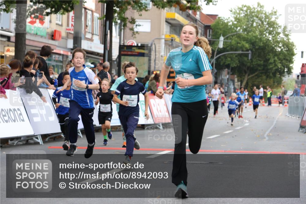 21.09.2025 - PSD Bank Halbmarathon Strokosch-Dieckow http://msf.ph/oto/8942093 21.09.2025 10:28:59 Ziel 134, 142, 155, 167, 168, 193, 194, 196, 212, 258, 267, 294, 337, 338, 412, 443, 452 meine-sportfotos.de