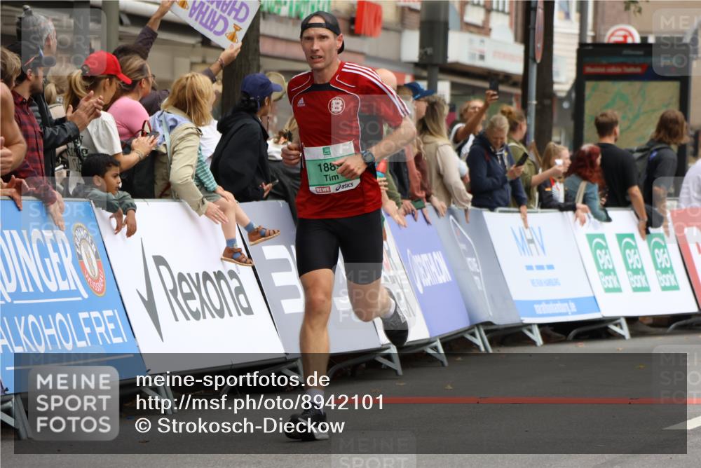 21.09.2025 - PSD Bank Halbmarathon Strokosch-Dieckow http://msf.ph/oto/8942101 21.09.2025 11:28:51 Ziel 1427, 1456, 1889, 1907, 1909, 2092, 4029 meine-sportfotos.de