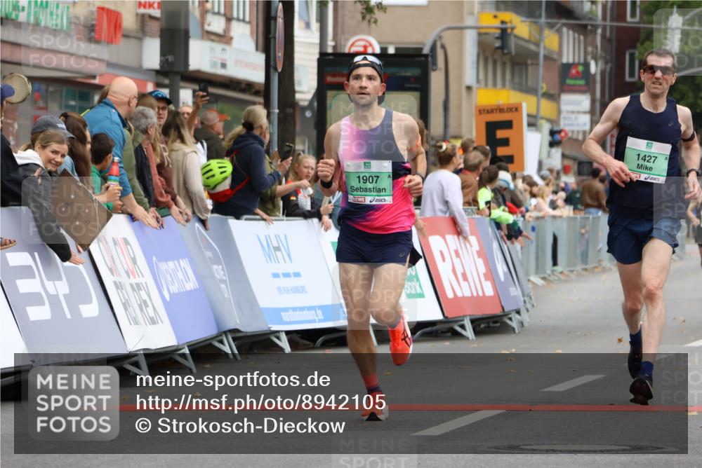 21.09.2025 - PSD Bank Halbmarathon Strokosch-Dieckow http://msf.ph/oto/8942105 21.09.2025 11:28:53 Ziel 1427, 1456, 1889, 1907, 1909, 1920, 2092 meine-sportfotos.de
