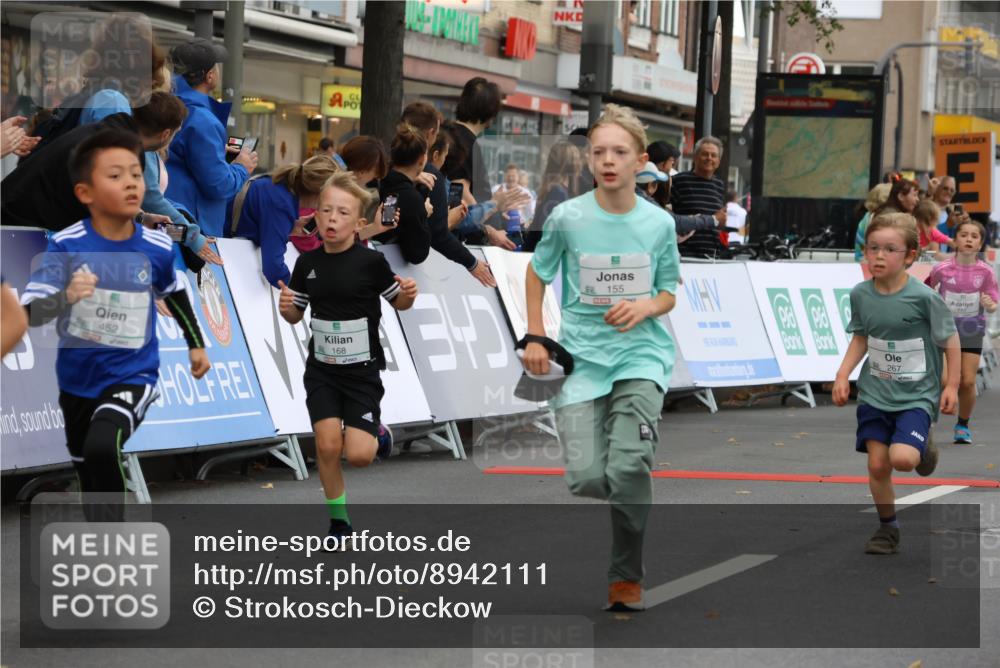 21.09.2025 - PSD Bank Halbmarathon Strokosch-Dieckow http://msf.ph/oto/8942111 21.09.2025 10:29:01 Ziel 134, 142, 155, 167, 168, 194, 196, 212, 258, 267, 294, 338, 412, 416, 443, 452 meine-sportfotos.de