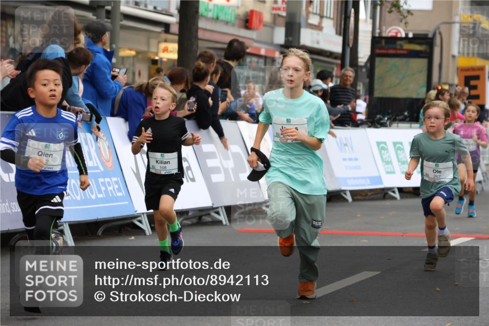 21.09.2025 - PSD Bank Halbmarathon Strokosch-Dieckow http://msf.ph/oto/8942113 21.09.2025 10:29:01 Ziel 134, 142, 155, 167, 168, 194, 196, 212, 258, 267, 294, 338, 412, 416, 443, 452 meine-sportfotos.de