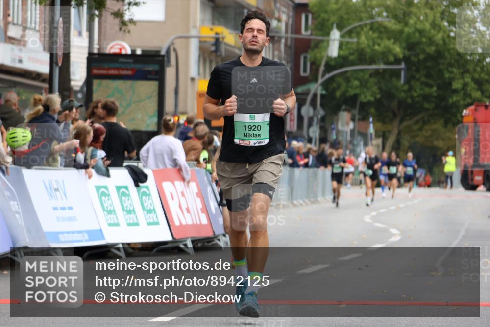 21.09.2025 - PSD Bank Halbmarathon Strokosch-Dieckow http://msf.ph/oto/8942125 21.09.2025 11:29:00 Ziel 1427, 1482, 1889, 1907, 1920 meine-sportfotos.de
