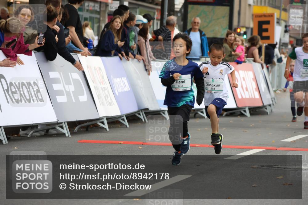 21.09.2025 - PSD Bank Halbmarathon Strokosch-Dieckow http://msf.ph/oto/8942178 21.09.2025 10:29:18 Ziel 166, 233, 250, 261, 327, 345, 381, 390, 395, 406, 434, 455 meine-sportfotos.de